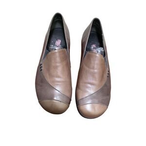 Munro Soft Style Women's Slip-On Block Size11W Brown Leather Shoes